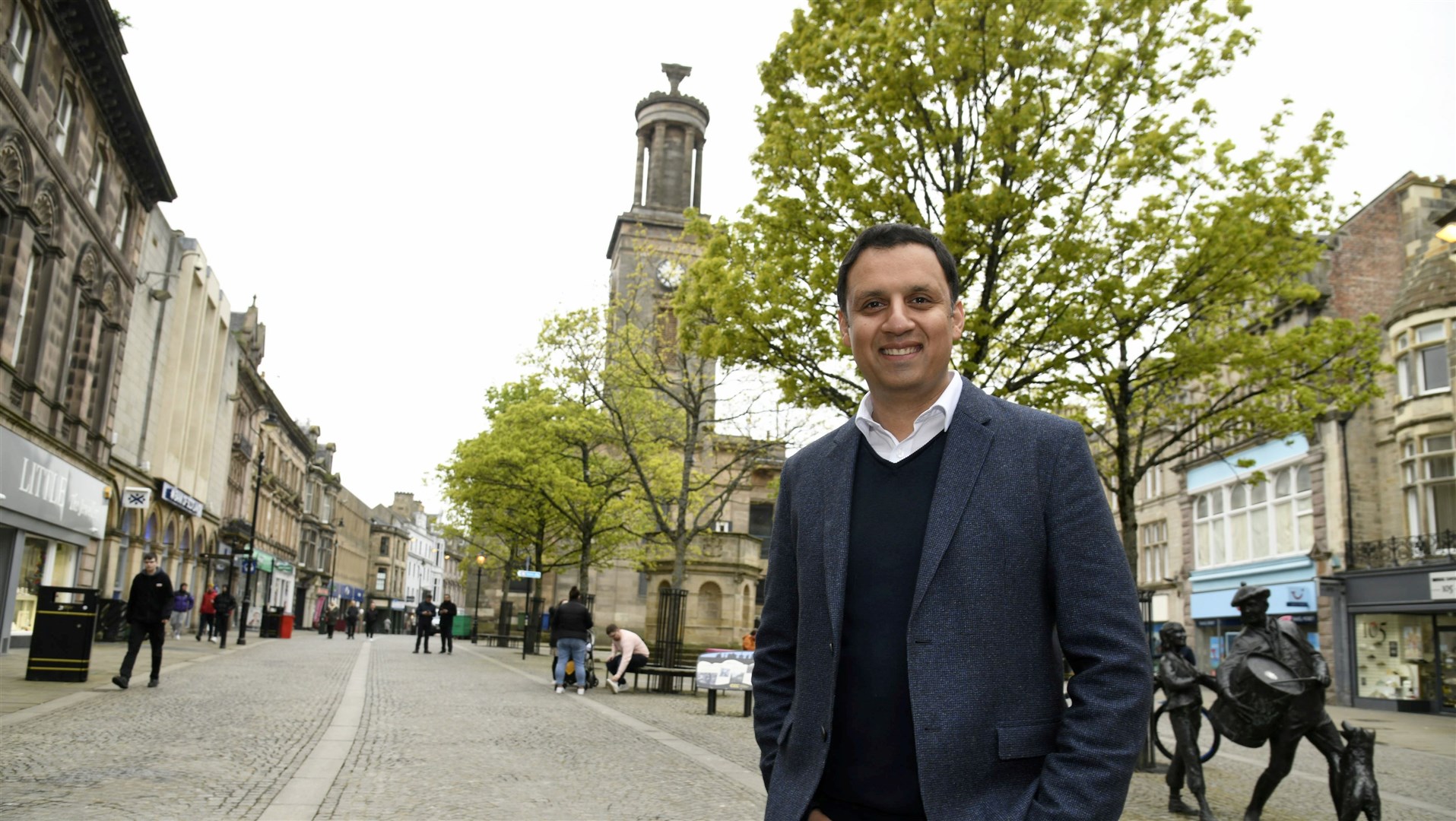 Scottish Labour leader Anas Sarwar campaigning in Elgin town centre...Picture: Becky Saunderson..