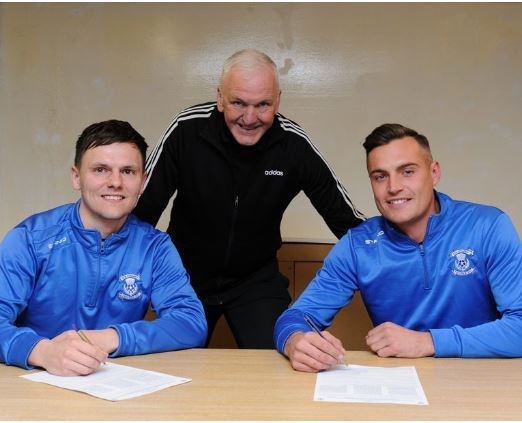 New Jags boss Bobby Beckwith with Conor MacPhee (left) and Jordan Laidlaw. Picture: Stewart Grant.