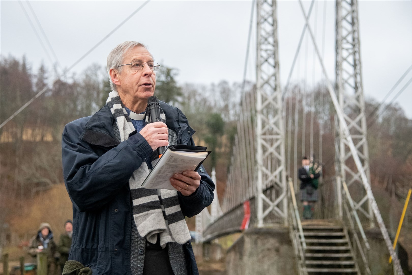 Rev Donald Walker blessing the river. Picture: Daniel Forsyth.