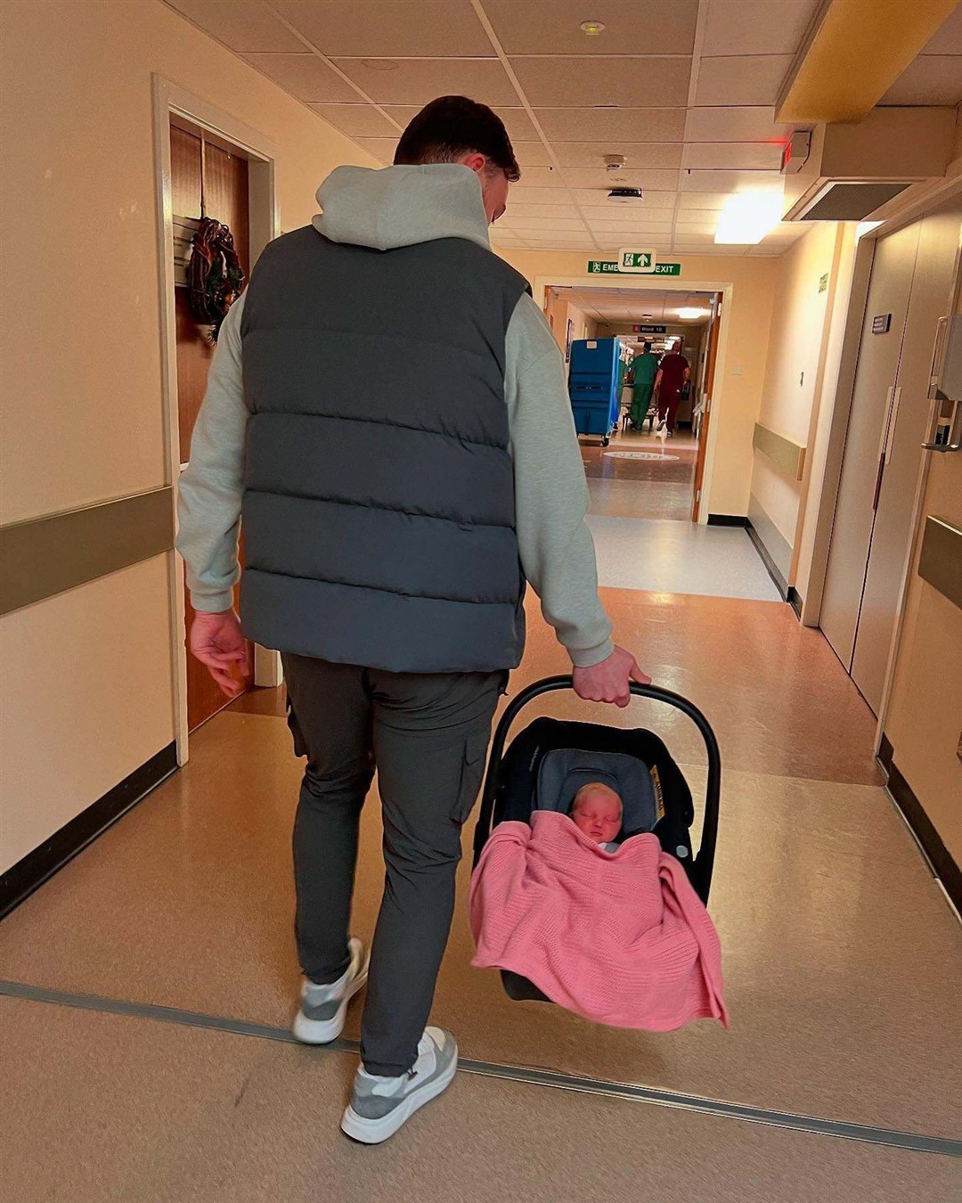A Christmas Day baby for Buckie Thistle footballer Sam Morrison and his partner Ellen Stewart who welcomed their daughter Noa Rae Morrison into the world at 3.19pm on the big day.