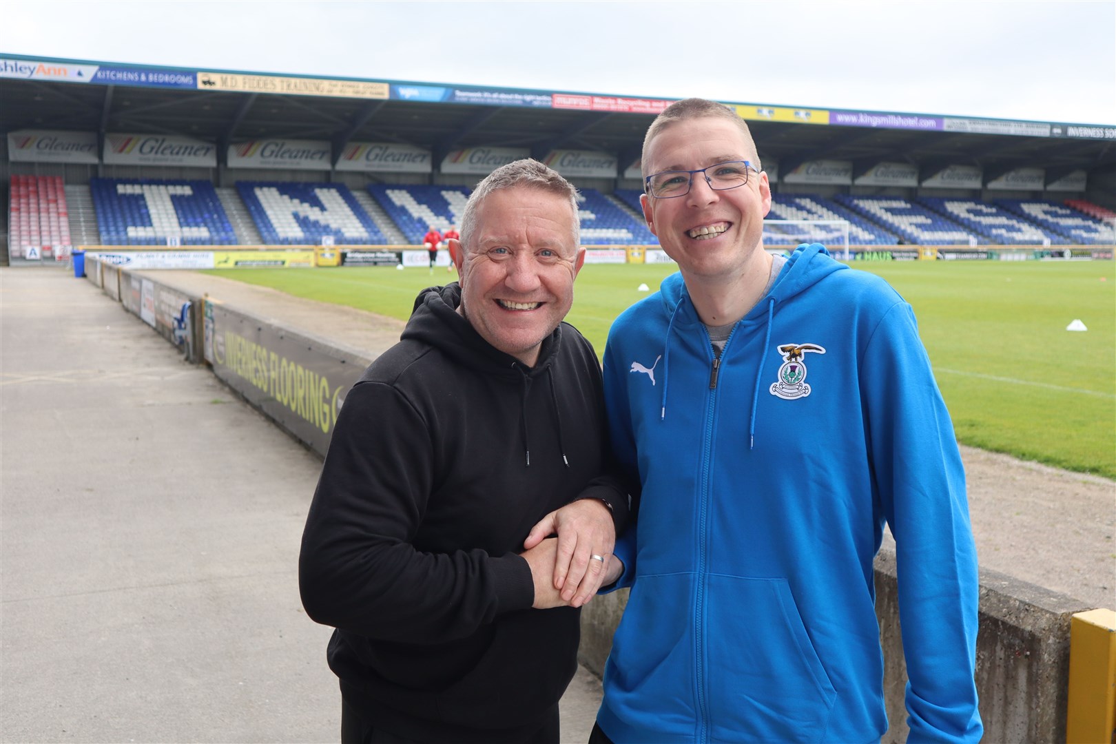 Inverness Caley Thistle sporting director John Robertson with Thurso's Alyn Gunn of the Highlife Highland leadership scheme.