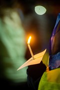 Lit candle. Picture: Callum Mackay..