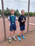 Ten and under singles winner Cameron Cobban (Bellfield Park) (right) and runner-up Oscar Cook (Giffnock).