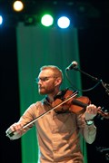 New Glasgow traditional music outfit, Staran, open The Royal National Mòd 2021 in Inverness with a live performance at Eden Court Theatre, Jack Smedley plays fiddle on stage