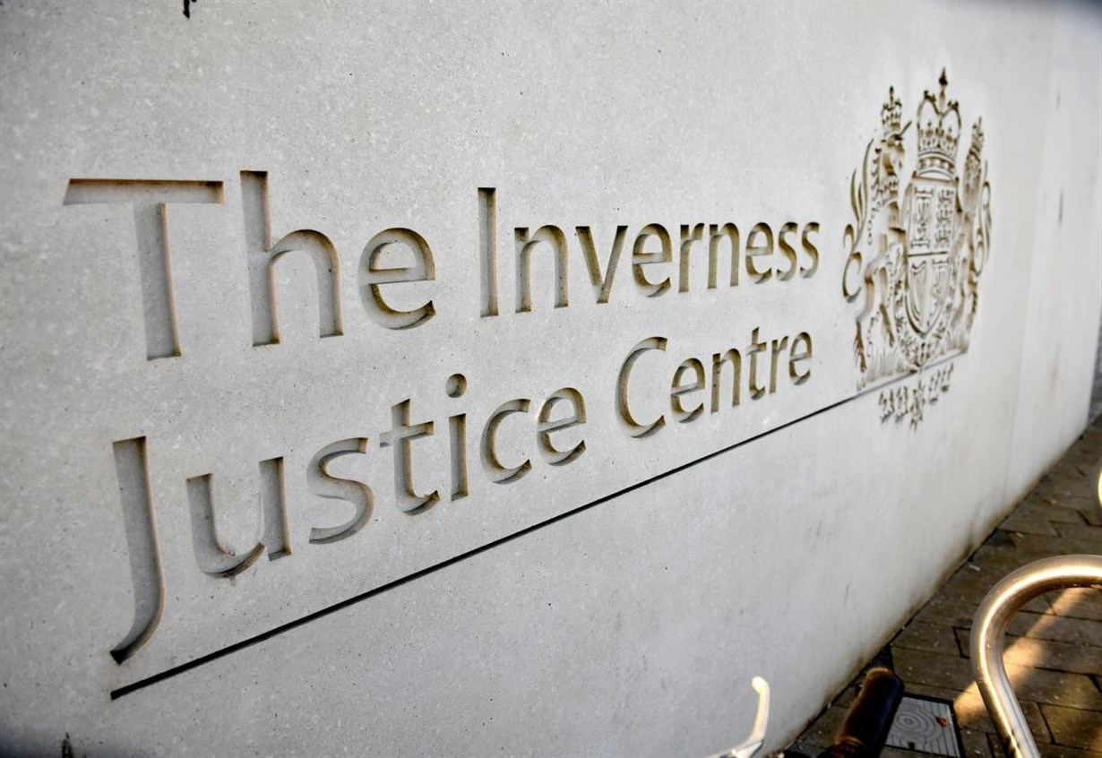 Aviemore woman caught drink-driving in village centre whilst disqualified