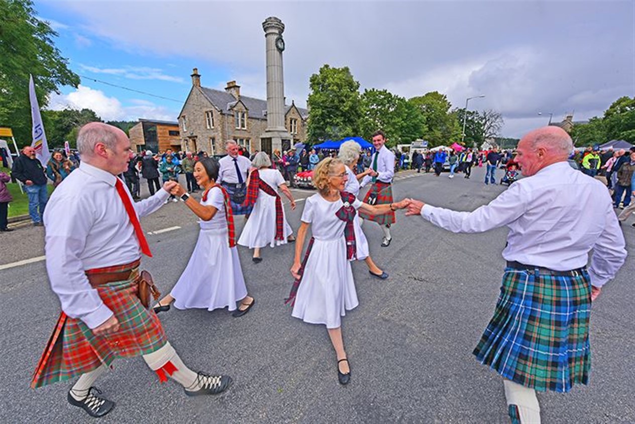 When the sun came out there was dancing in the square.