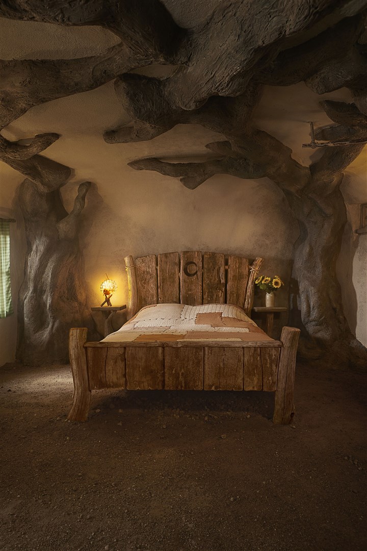 The bedroom at the Shrek's house.