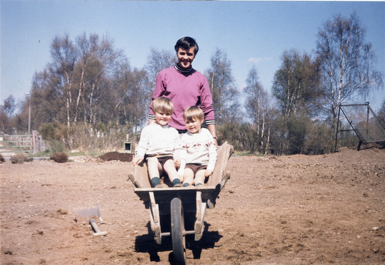 David with his two young sons Craig and Iain.