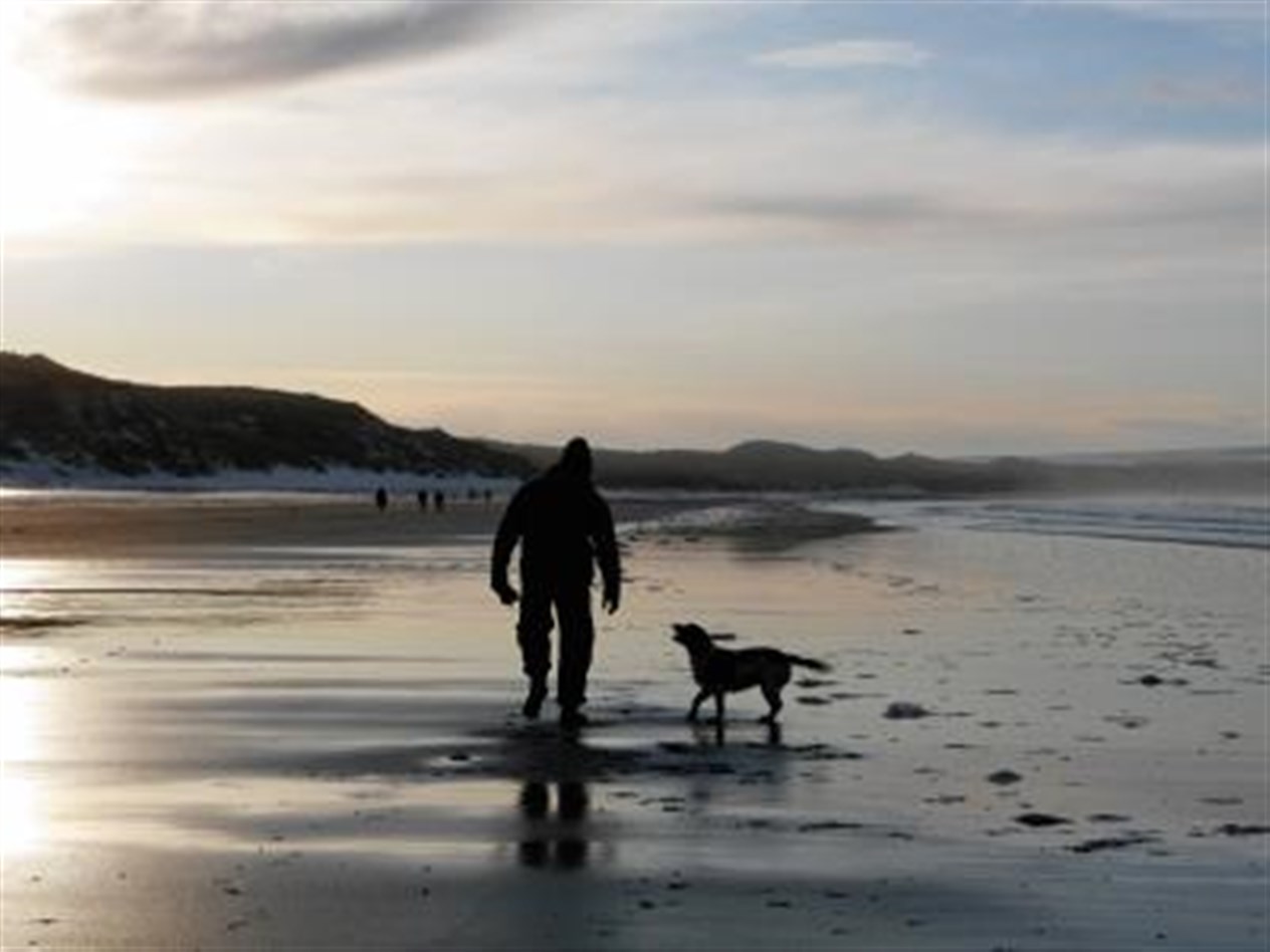 Dunnet beach on Boxing Day by Lorna Markovitch of Clayock.