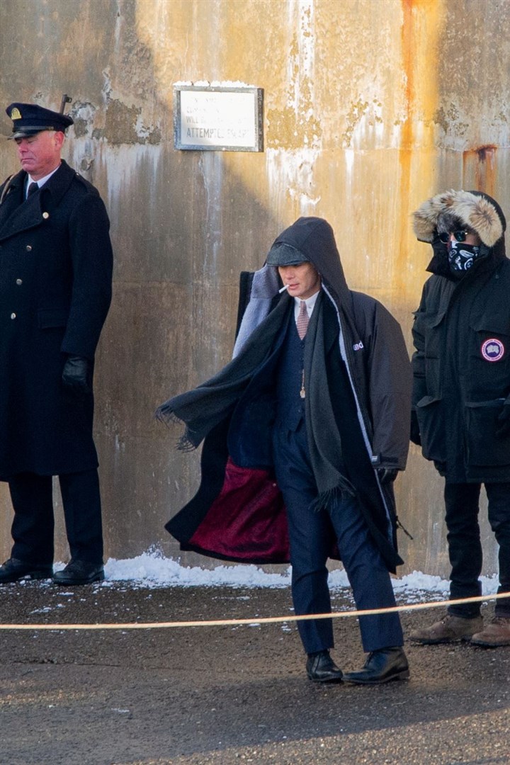 Cillian Murphy rehearses a scene on Monday afternoon alongside director Anthony Byrne (right).Picture: Daniel Forsyth