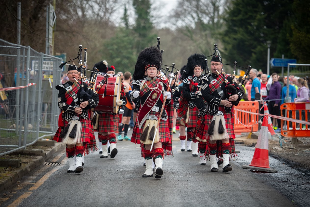 Pipe band. Picture: Callum Mackay..