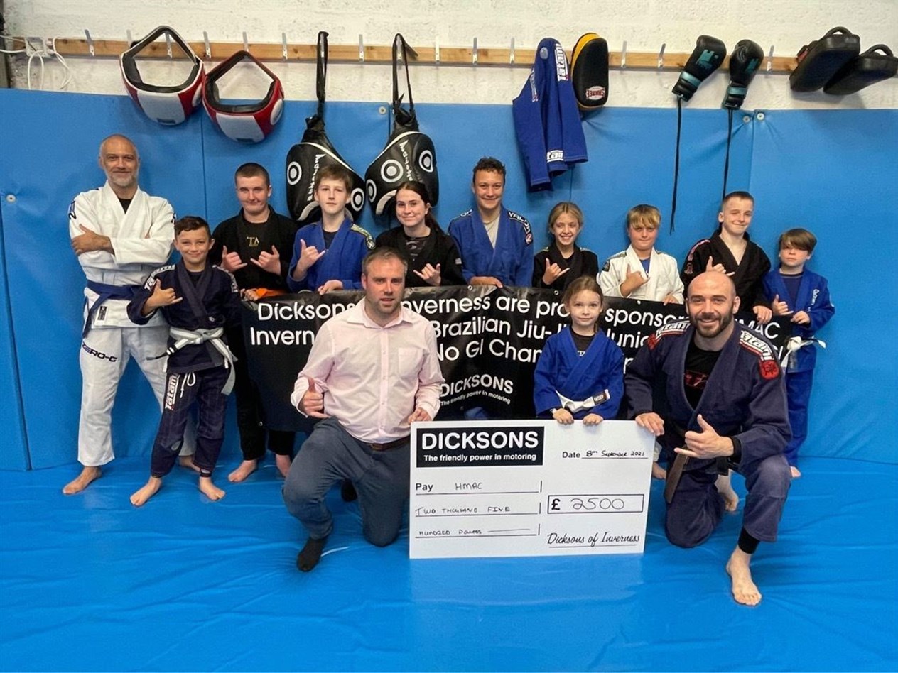The HMAC squad received great backing from sponsors to make the trip happen.