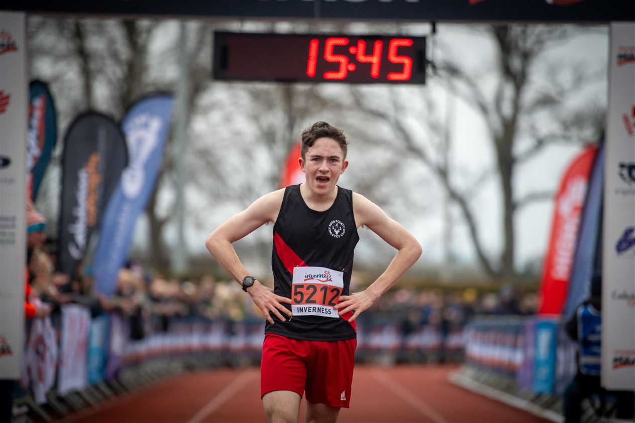 Boys 5k ..winner Lachlan Thomas...Picture: Callum Mackay..