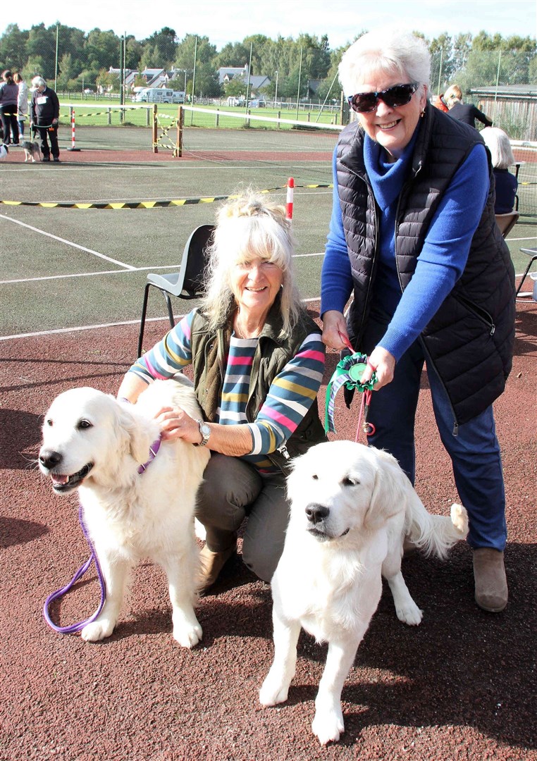 Angela MacLeod, of Newtonmore, with Echo and Trish Mackenzie with Sula (right).