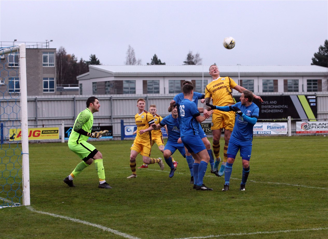 Thistle repel an attack by Forres Mechanics.