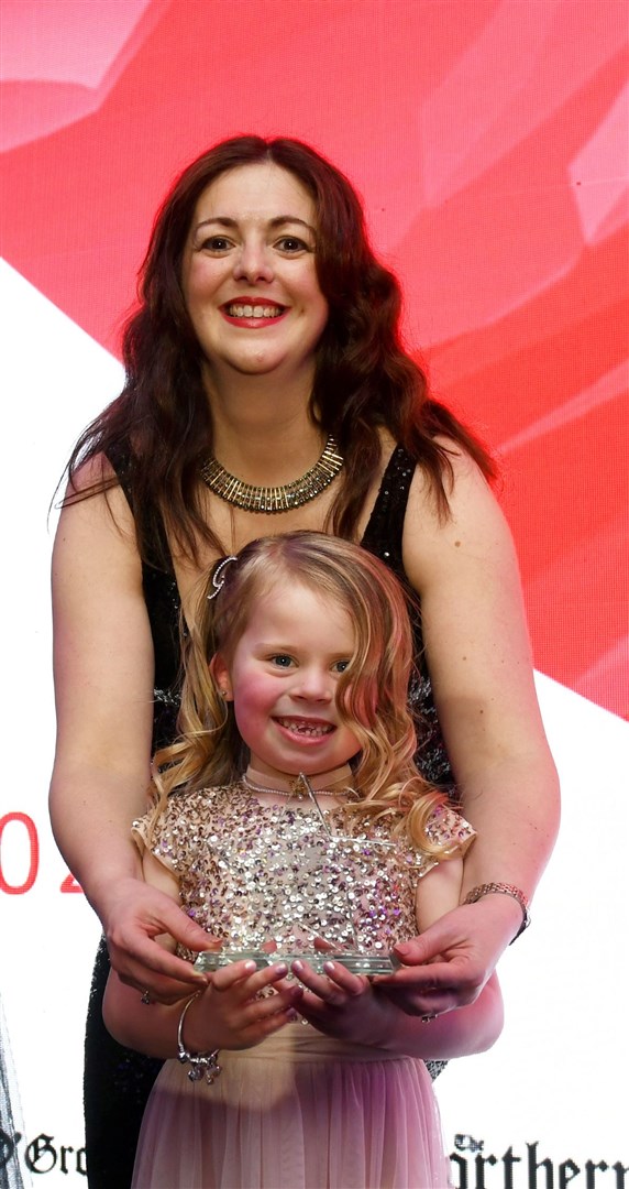 Gracie Andrew won the Brave Child award presented by Katrina Ashbolt of Macleod & MacCallum. Picture: James Mackenzie.