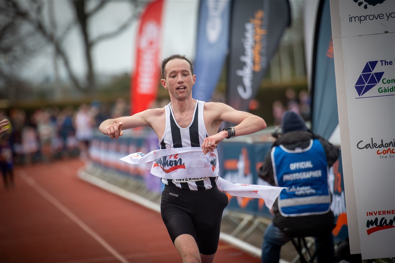 Half marathon winner John Bell. Picture: Callum Mackay..