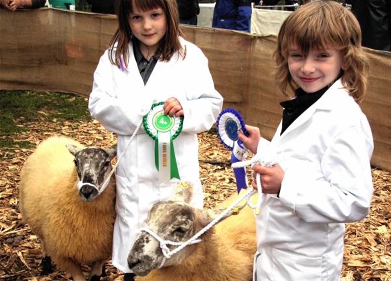 Young handlers Sinead Connor and Alyce Farquhason