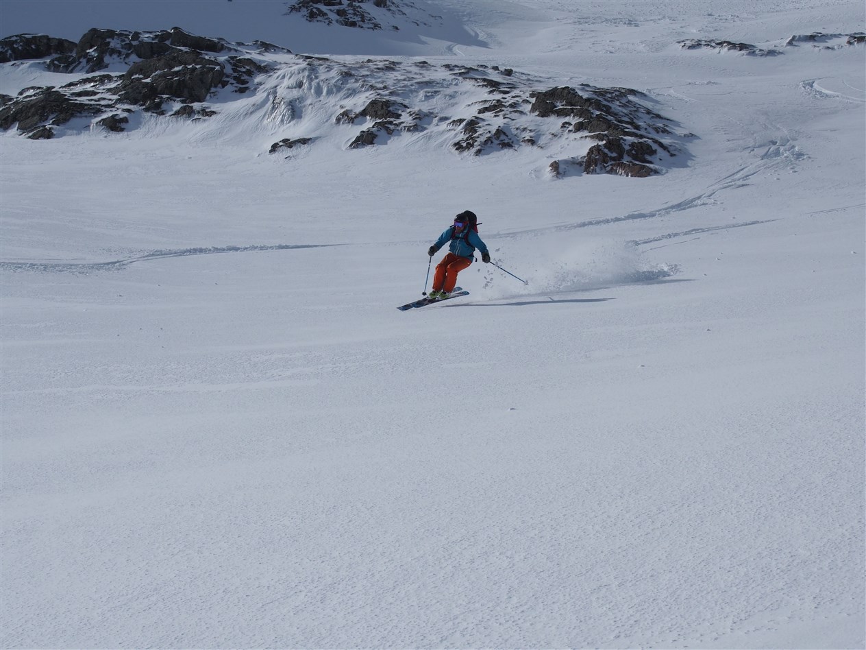 Great conditions in Dragon Bowl on Creise near Glencoe Mountain Resort. Skier: Kenny Biggin. Photo: Neil Muir