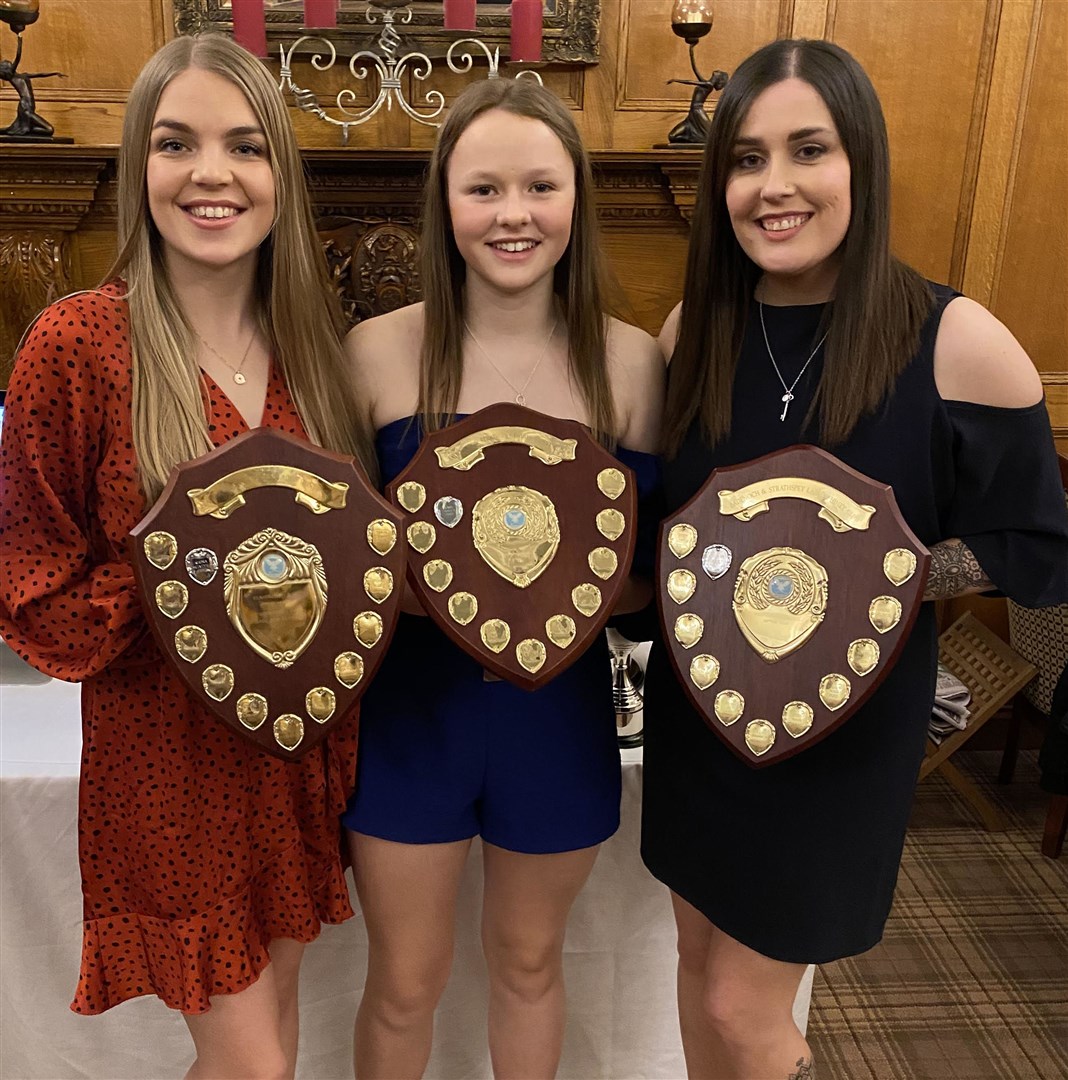 Rhona McIntyre, Grace Fraser (for Roma Fraser) and Eilidh Ross. Pic; Fiona Young