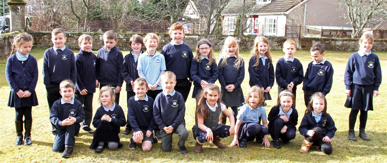 Grantown Primary 2/3 received outstanding for their performance.