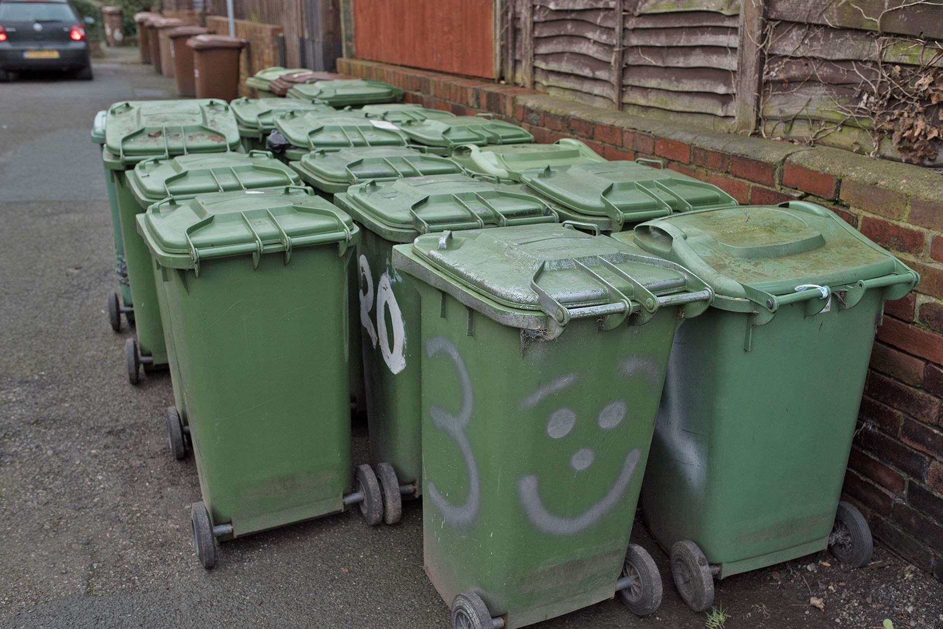 Highland Council are looking at reducing the size of the Green wheelie bin from 240 to 140 litres.