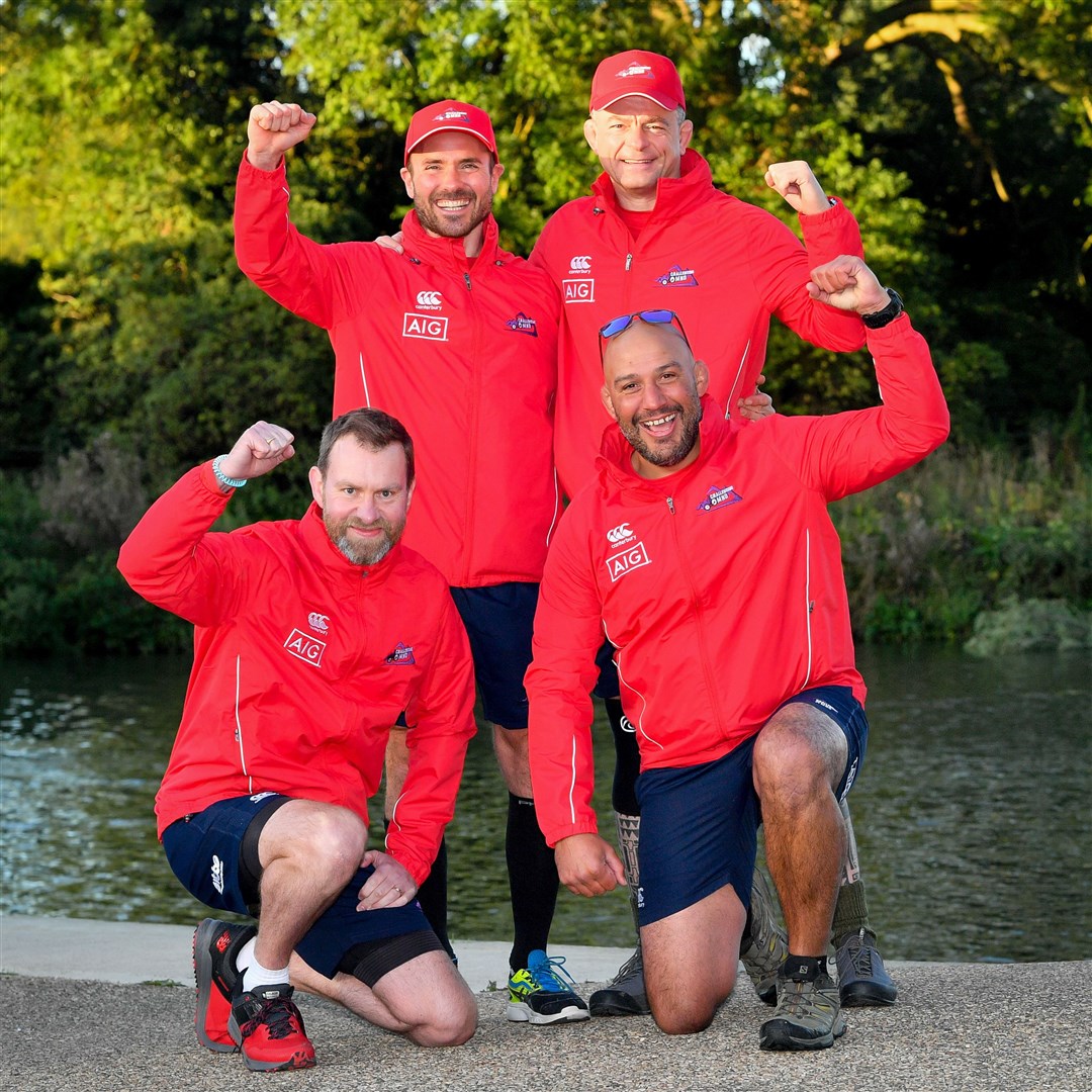 The team sets off from Lechlade in Gloucestershire (Ben Birchall/PA)