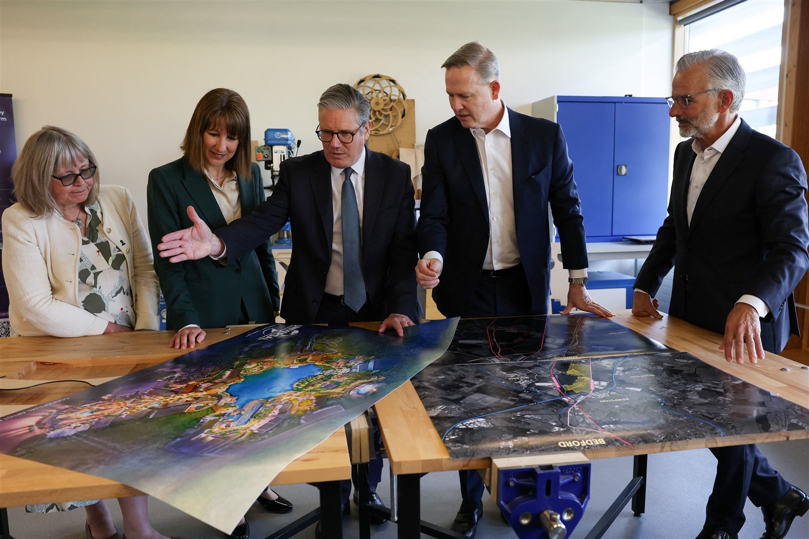 Sir Keir Starmer and Rachel Reeves during a visit to Bedford following the announcement that Universal Studios will build its first European theme park in the UK (John Sibley/PA)
