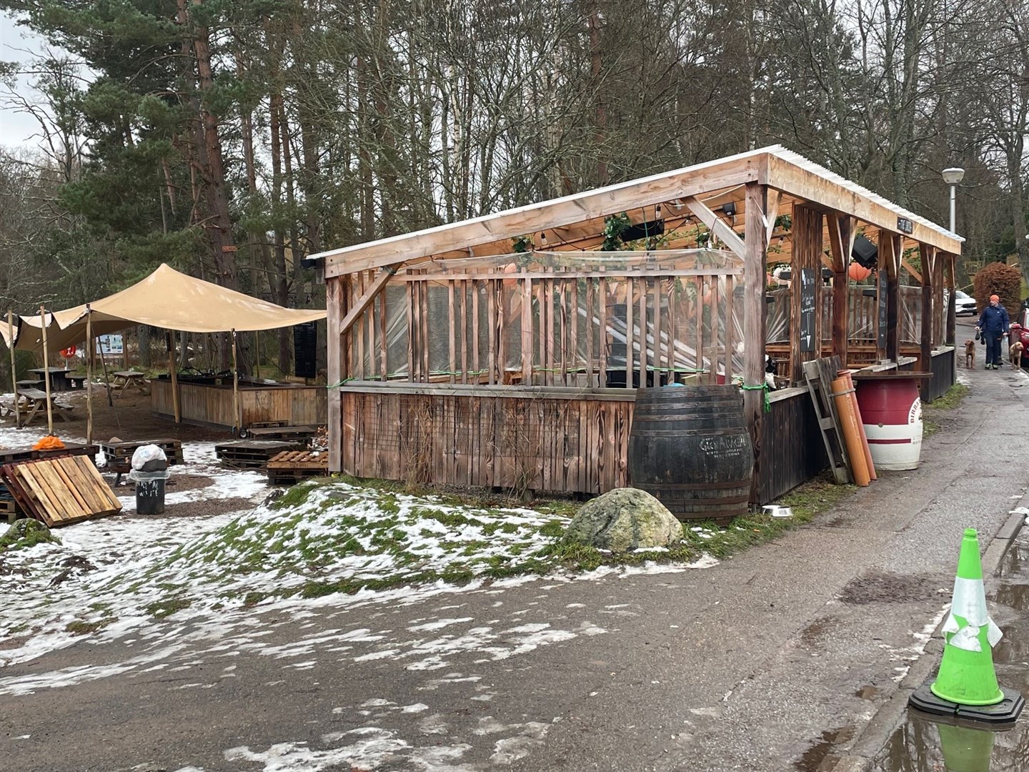 The Old Bridge Inn created an outdoor dining and drinking area during the Covid-19 pandemic under temporary licensing measures.