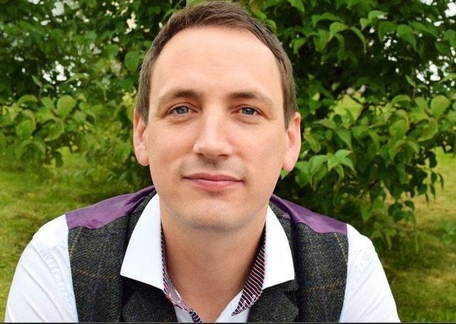 Gary Innes will host the series