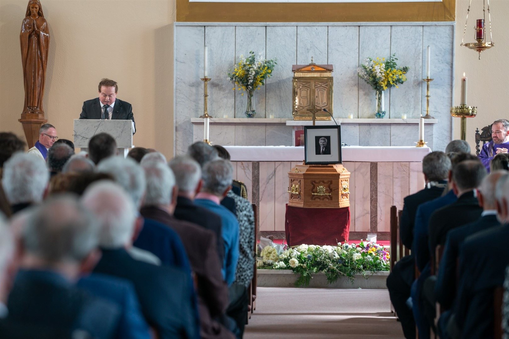 Marty Morrissey speaking at St Finian’s Church during the funeral (Noel Sweeney/PA)