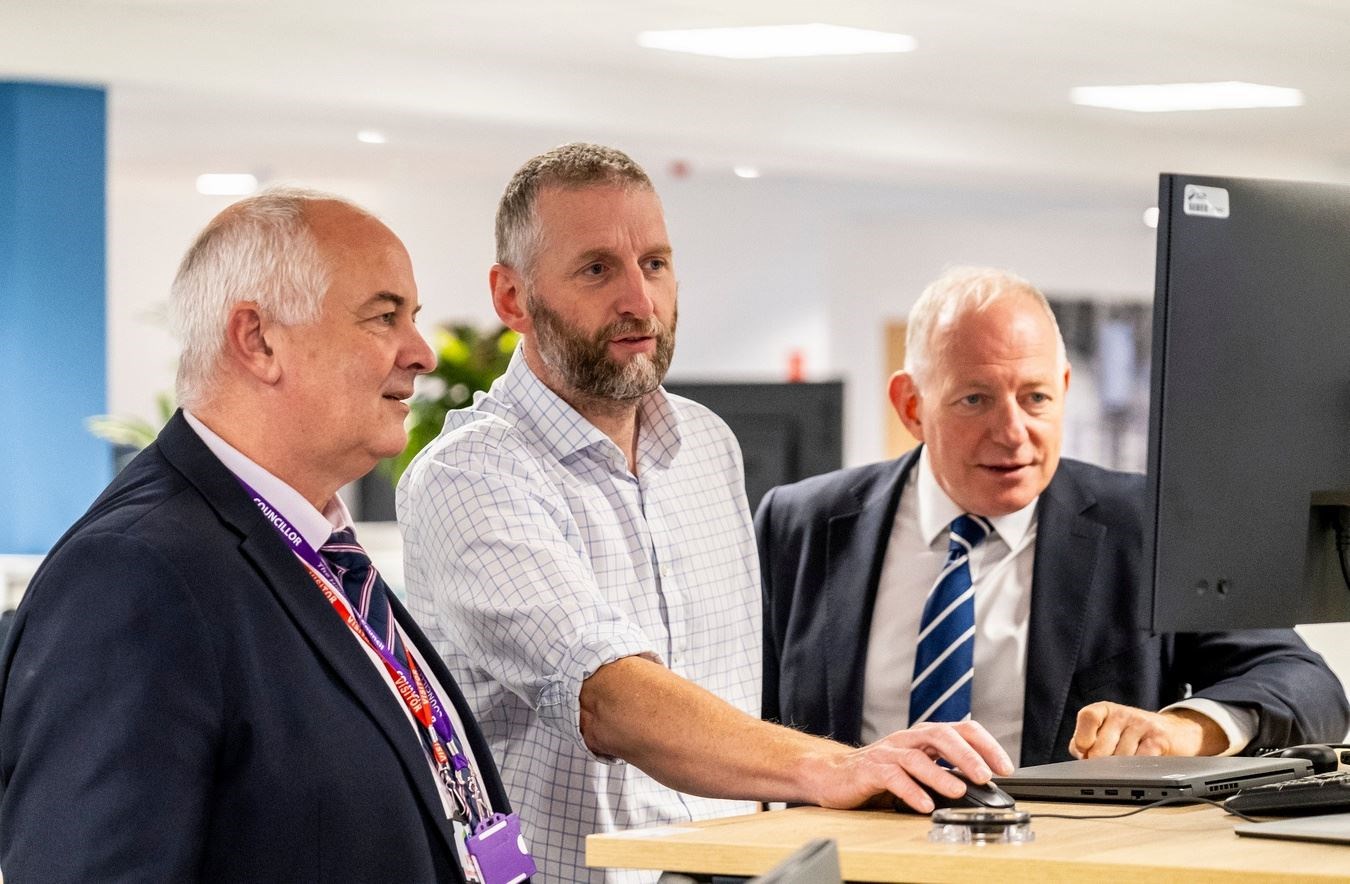 Cllr Raymond Bremner (left) was given a tour of the new Pathway to 2030 offshore hub in SSEN Transmission's Inverness office.