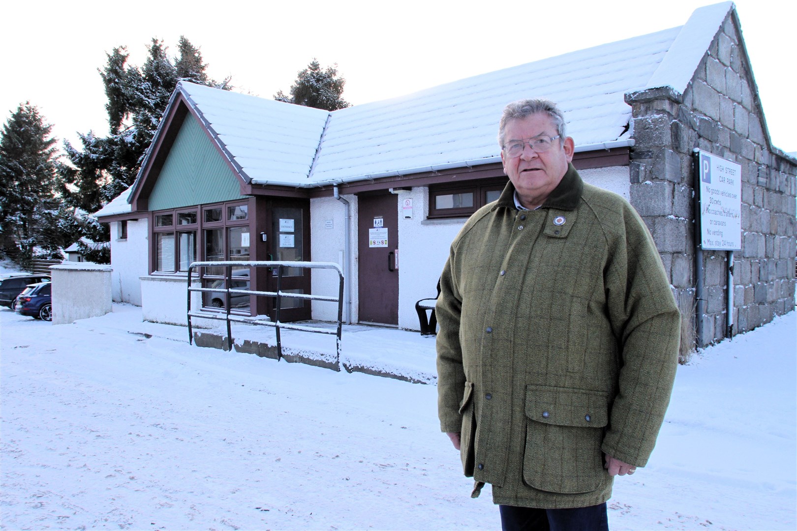 Frozen out... the community council has not been consulted on the recommended closure of Grantown’s High Street toilets by Highland Council. Watchdog secretary Ewan MacGregor outside of the facilities.