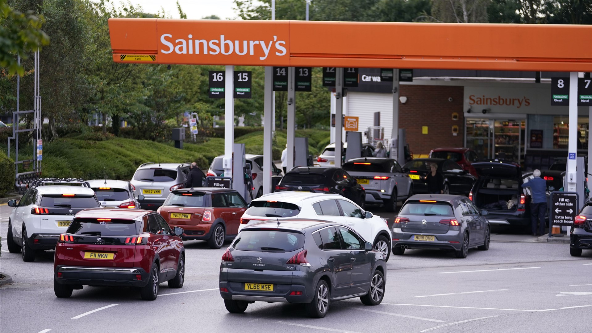 Queues at a Sainsbury’s petrol station in Colton, Leeds, on Friday morning (Danny Lawson/PA)