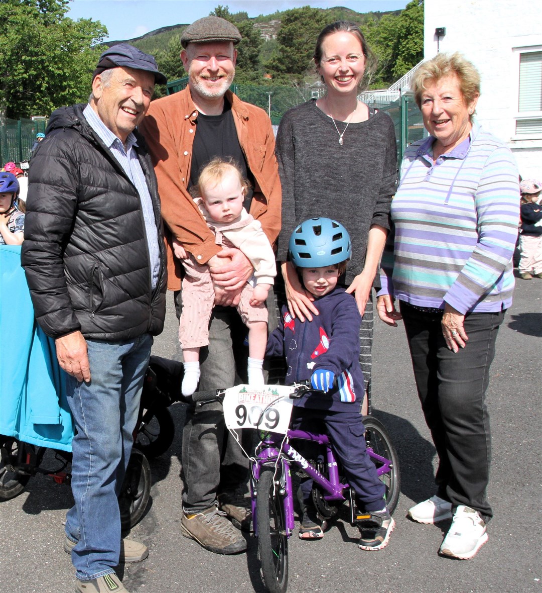 FAMILY FUN: Woody Betts (4) with family members Henry Lonsdale, Mike Betts, Mia Corbyn, Wren Betts and Liz Lonsdale from Kingussie.