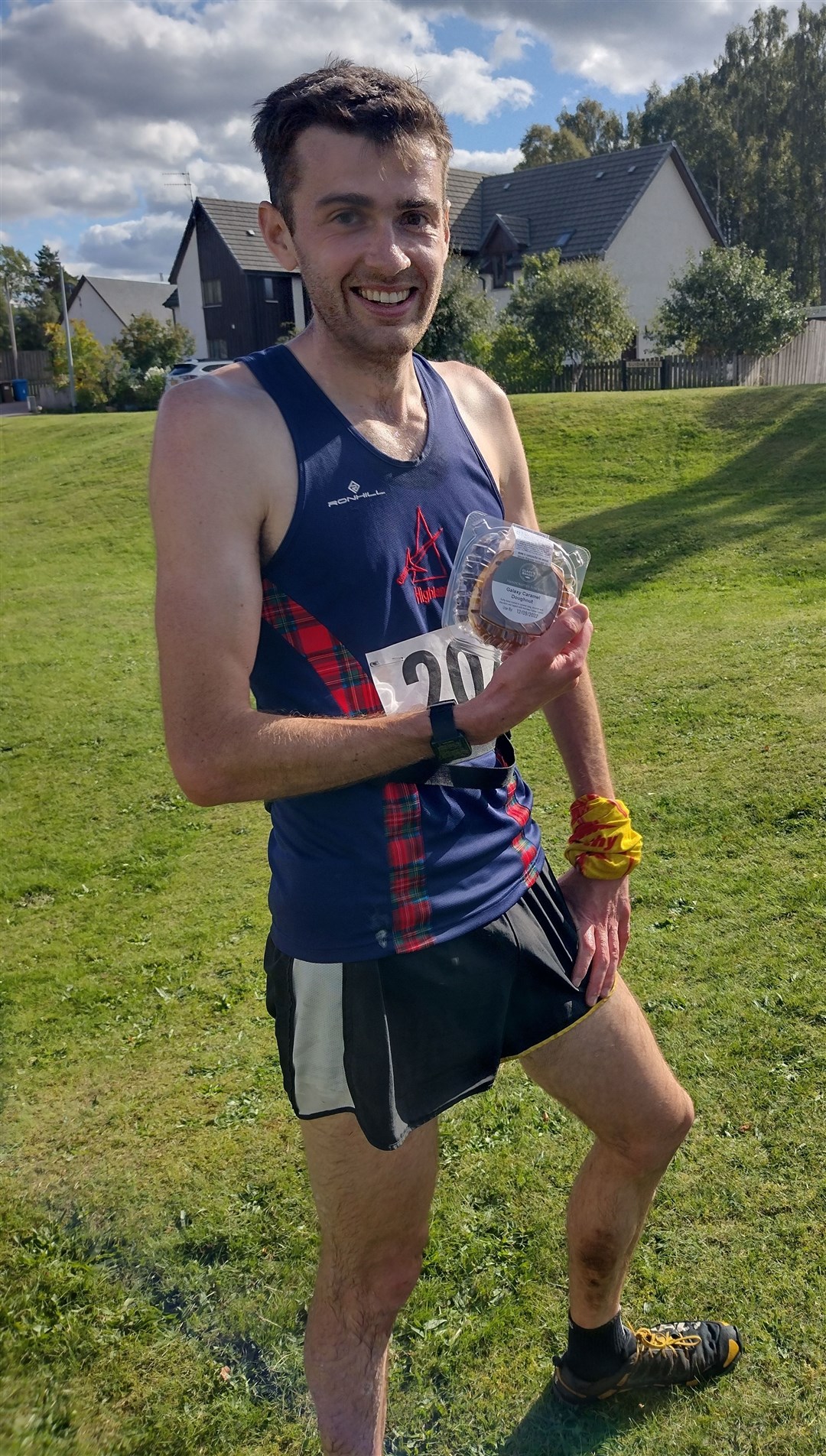 Suie winner Andrew Gilmore with his winner's donut.