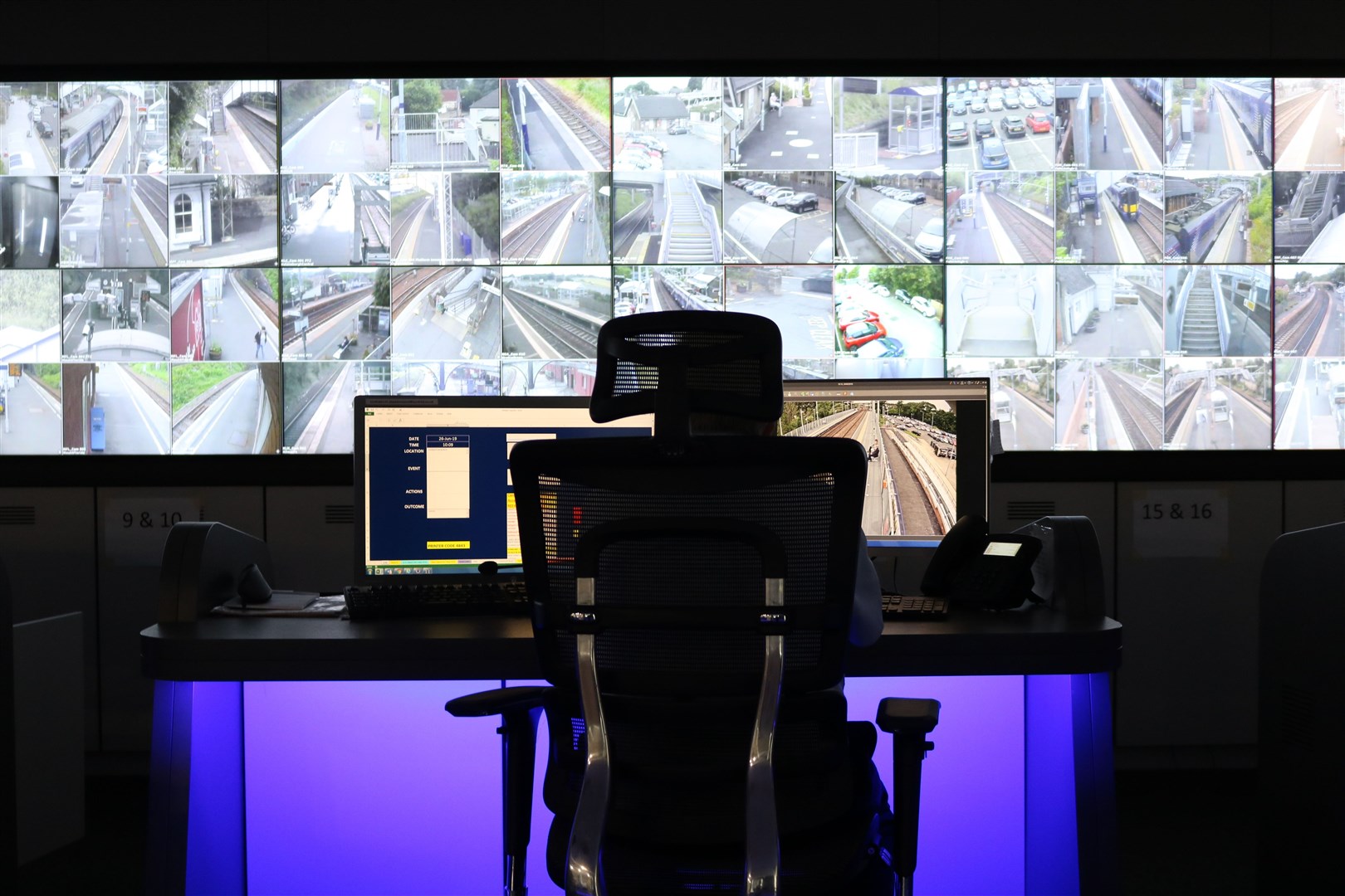The new intelligent video wall now being used by ScotRail.