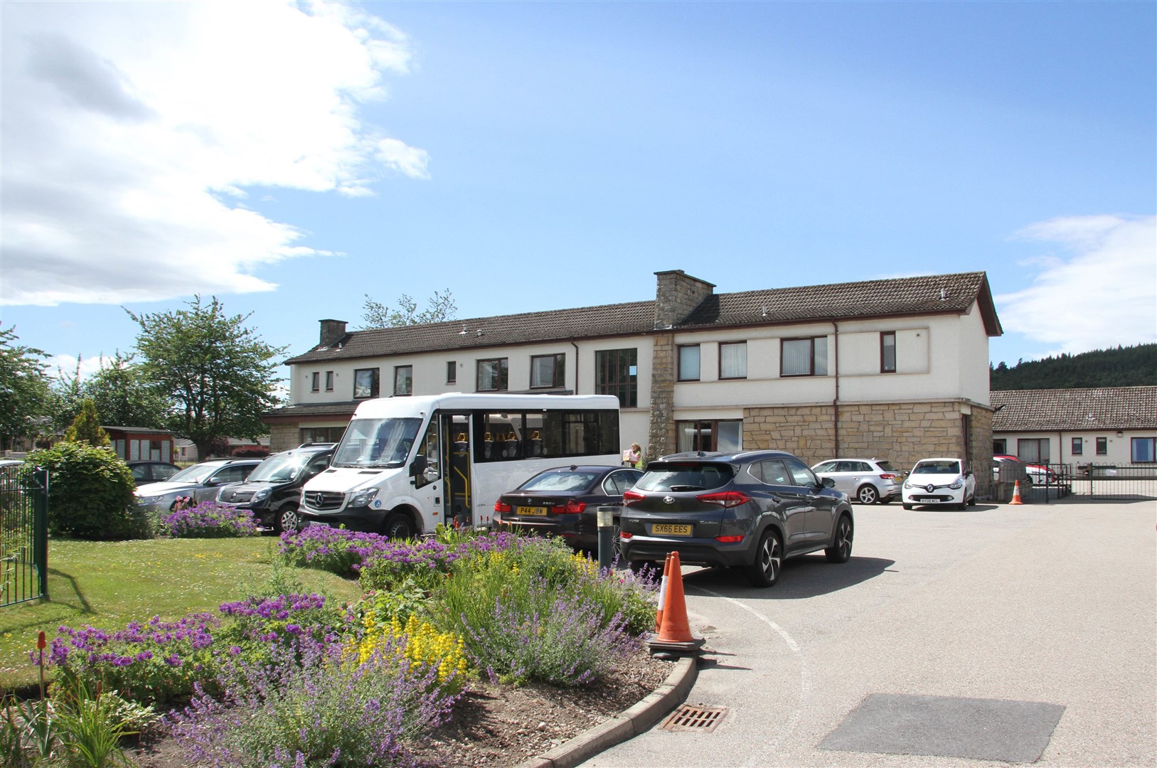 Grant House Care Home has been praised by care inspectors after unannounced visit.