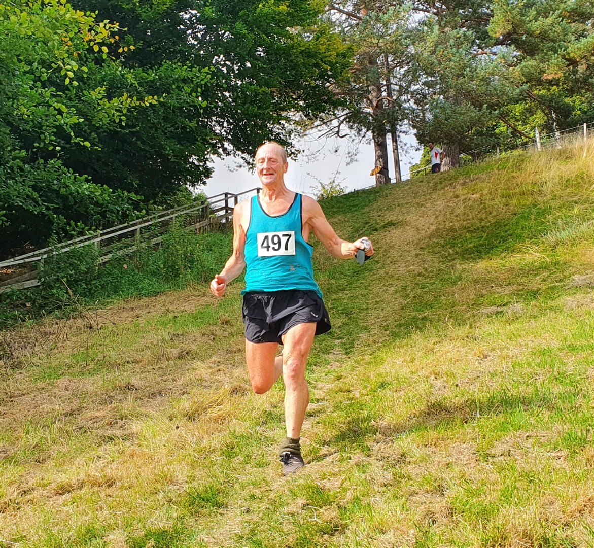 The Reindeer Man, Alan Smith of Deeside Runners finishes strongly