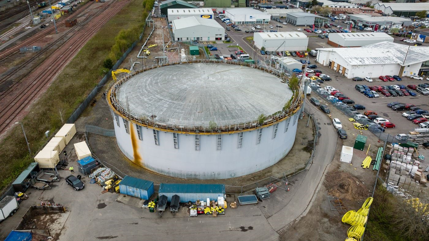 Long a familiar sight in Inverness, the gasometer is to be demolished to make way for a green hydrogen hub.