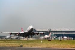 Could RAF Northolt be used as an extension of Heathrow Airport?