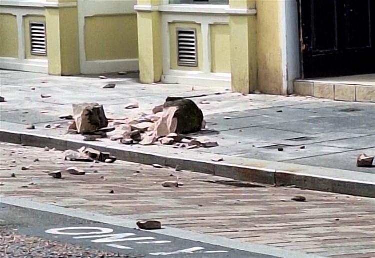 VIDEO + PICTURES: Three arrests after masonry falls onto busy Inverness street