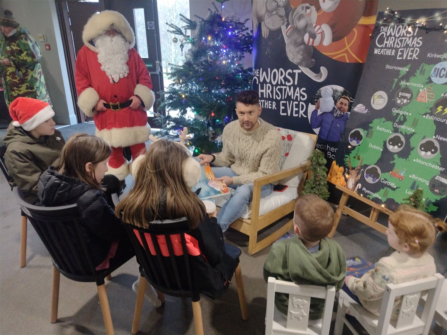 As Santa travels the world each year he faces increasingly severe and unpredictable weather, adding challenges and peril to his journey. And he told the children as much today at Glenmore Visitor Centre.