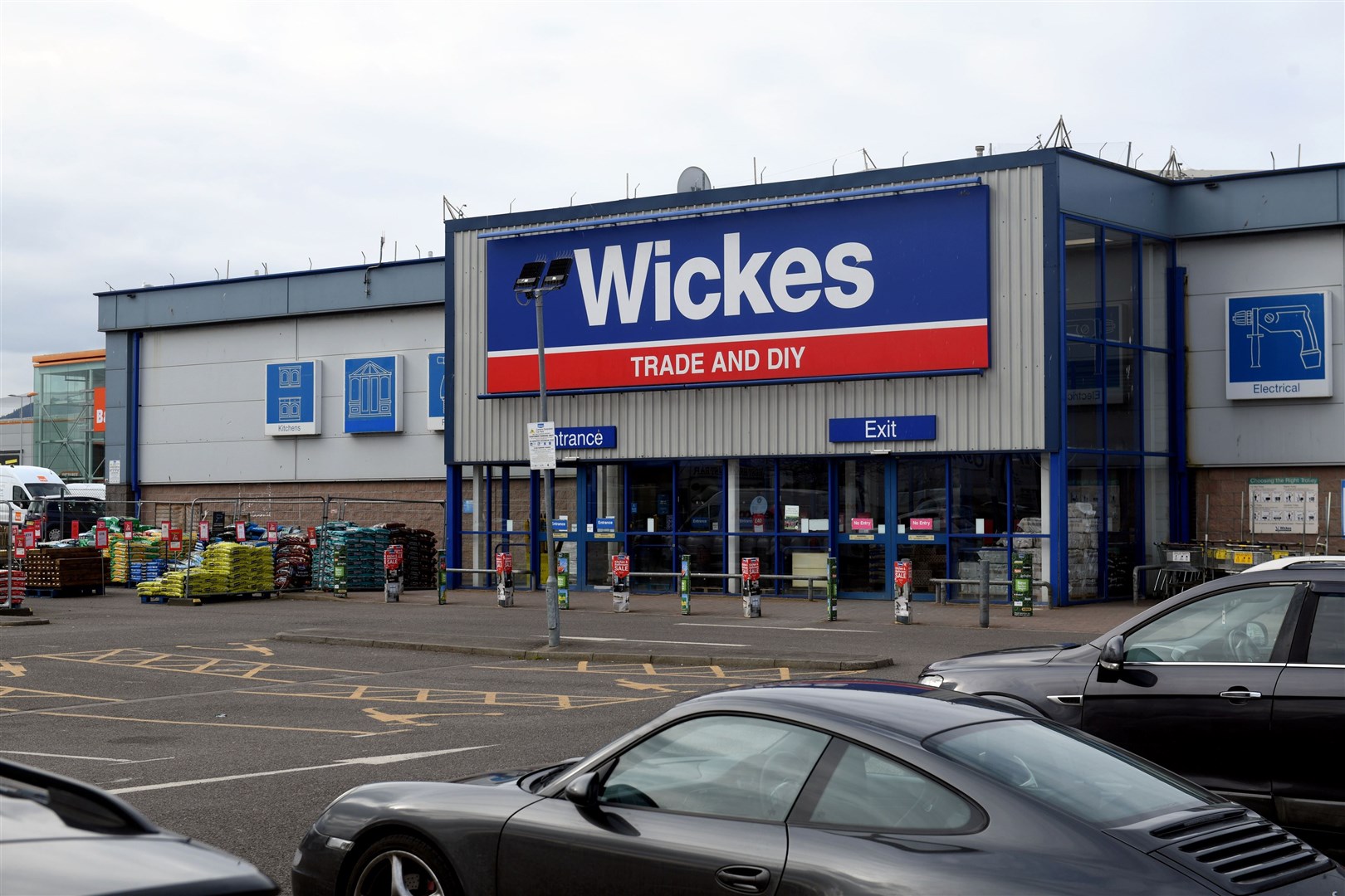Conditions preventing the former Wickes site from being used by retailers like Home Bargains have been revised - enabling the store to take up residency. Picture: James Mackenzie.