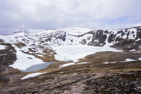 Spring snow in the Cairngorms