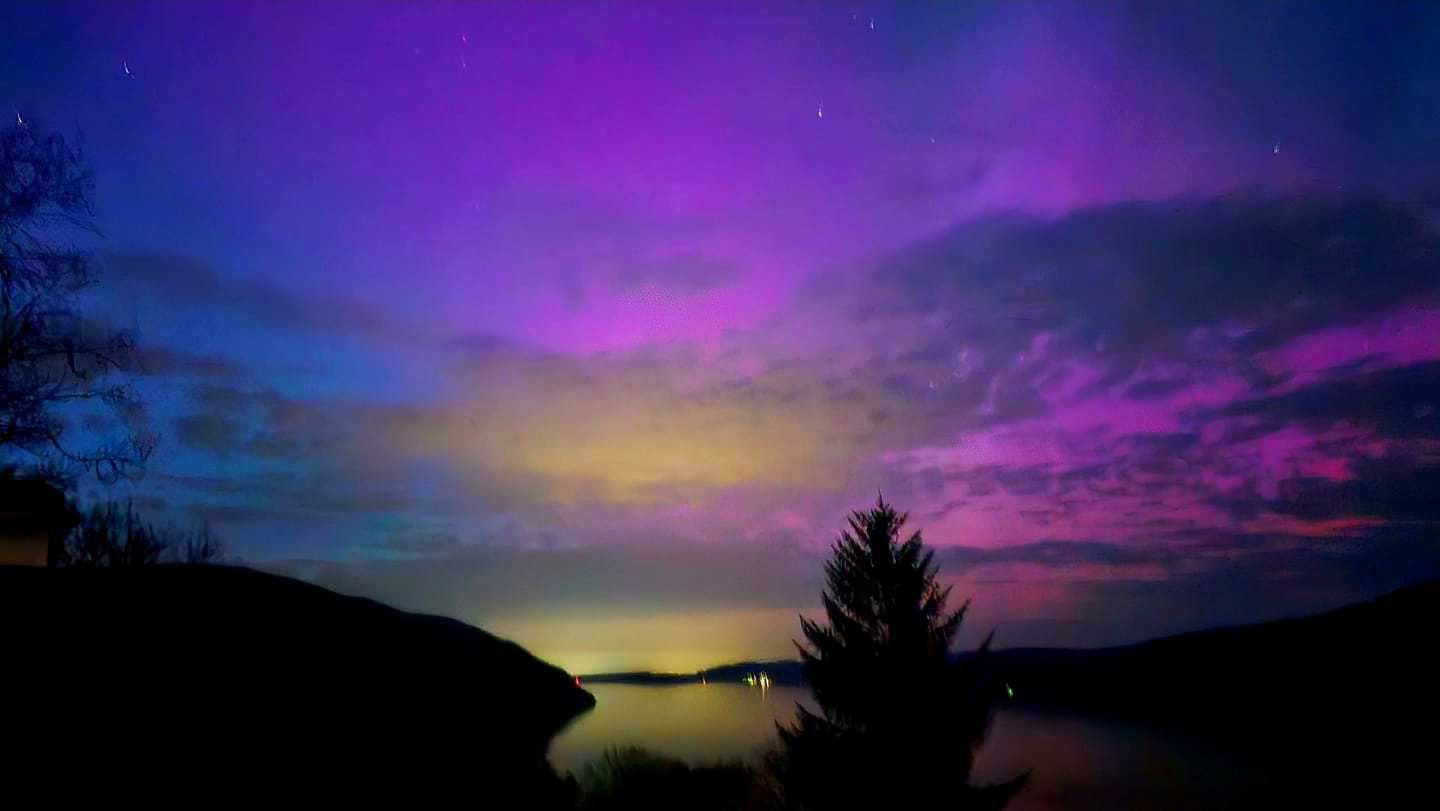 The aurora on Loch Ness captured by Madison Archer-Rayner