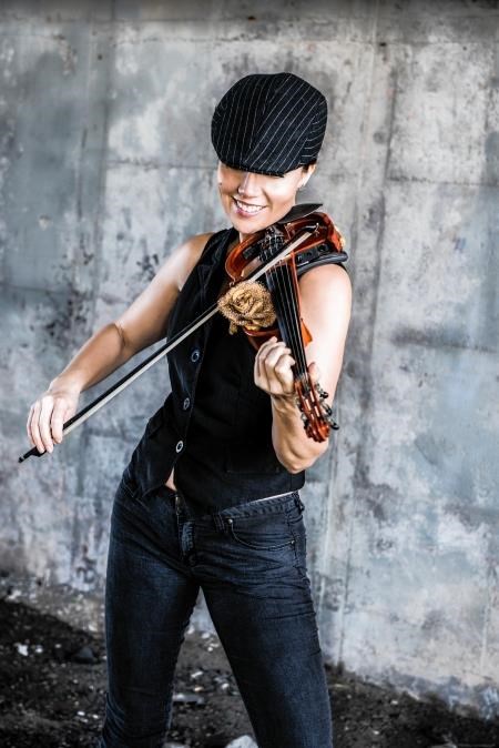 Her performance will include the Mercenery Fiddler set