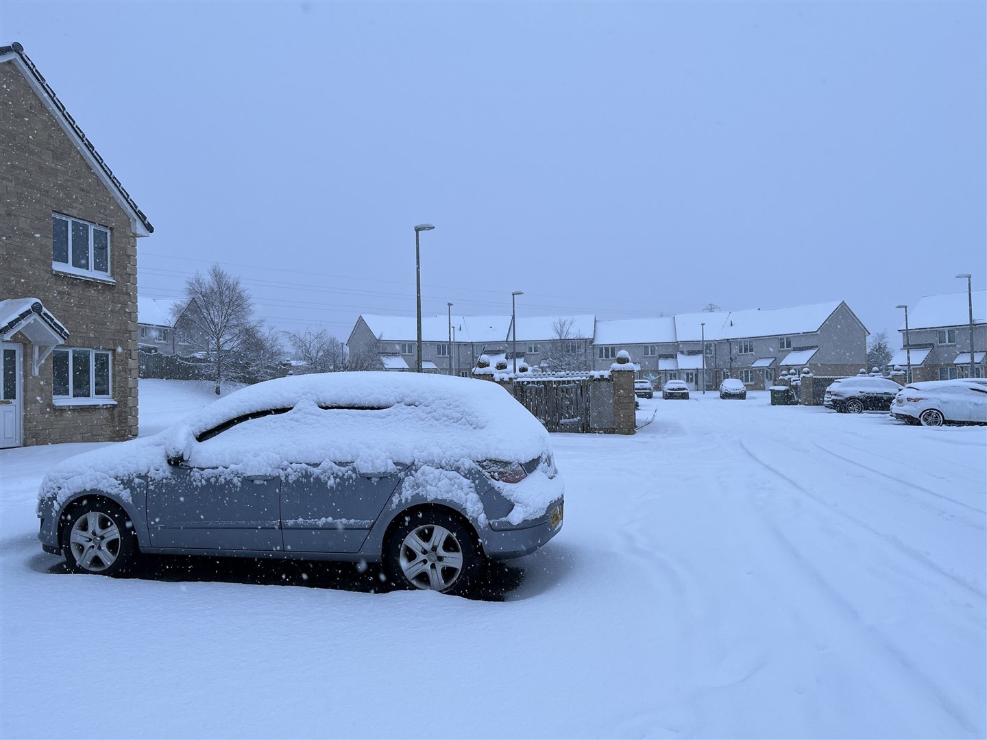 Snow in Milton of Leys in Inverness.