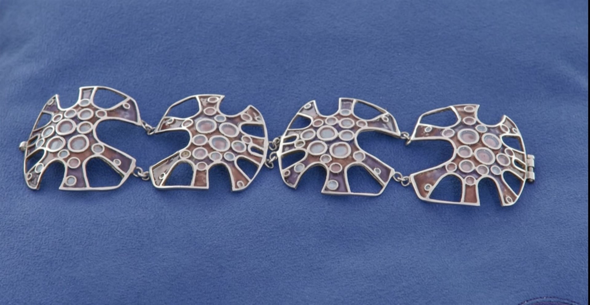 The bracelet by the late Norman Grant who was praised by the show's expert for his creations.