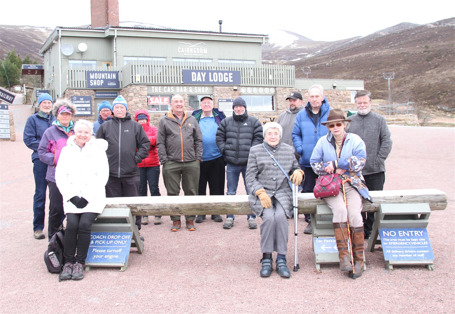 The group who turned out last night at Cairngorm Mountain to show their frustration over HIE's management of Cairngorm Mountain.